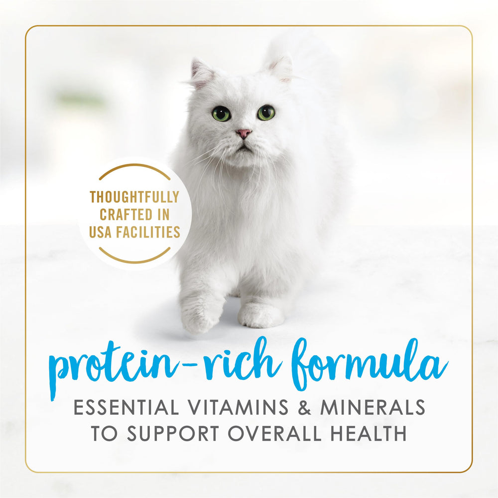 Ocean whitefish and tuna ingredients image supporting a high-protein cat meal