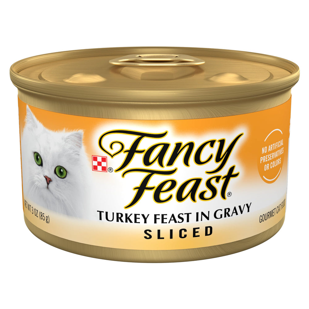 Fancy Feast Sliced Turkey in Gravy can showing premium turkey for adult cats