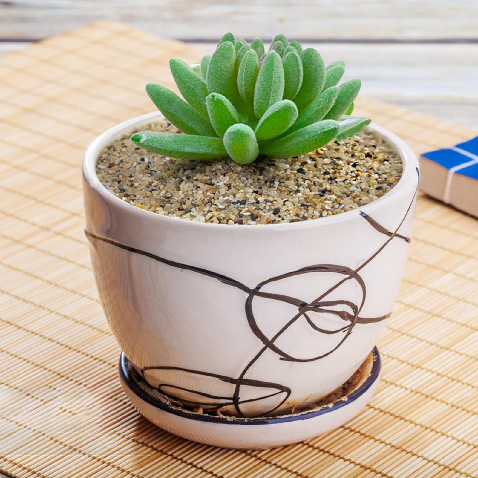Sand as fire pit filler and decor
