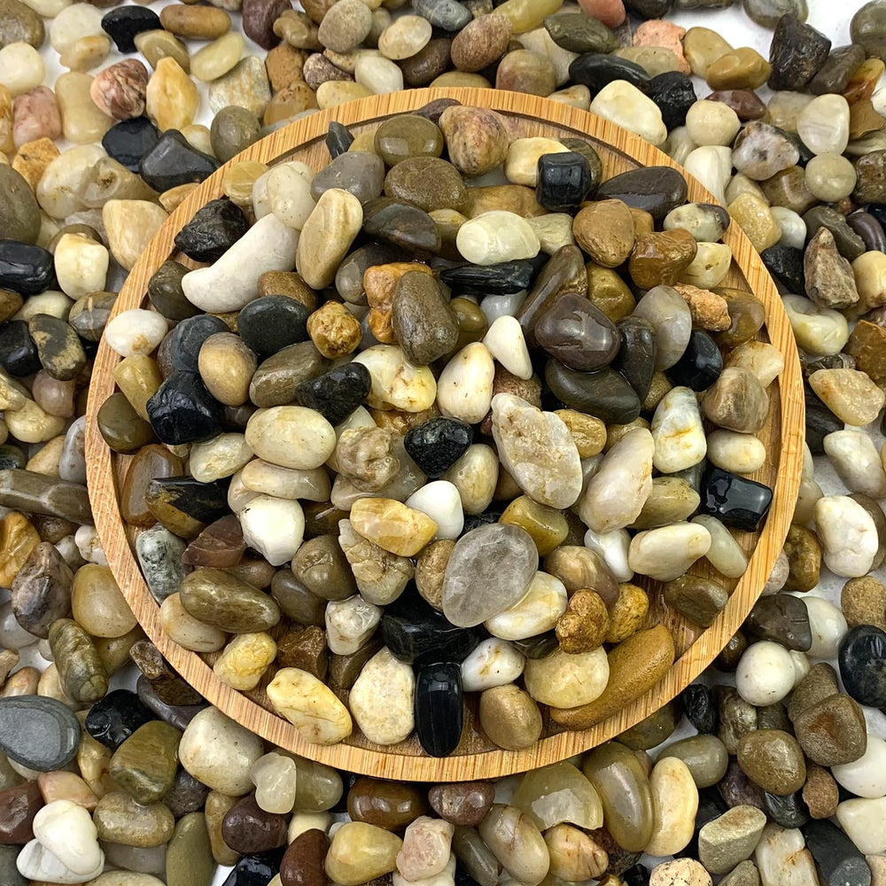 FANTIAN 5 lbs gravel for aquarium pea-size stones enhancing natural look and safe habitats.