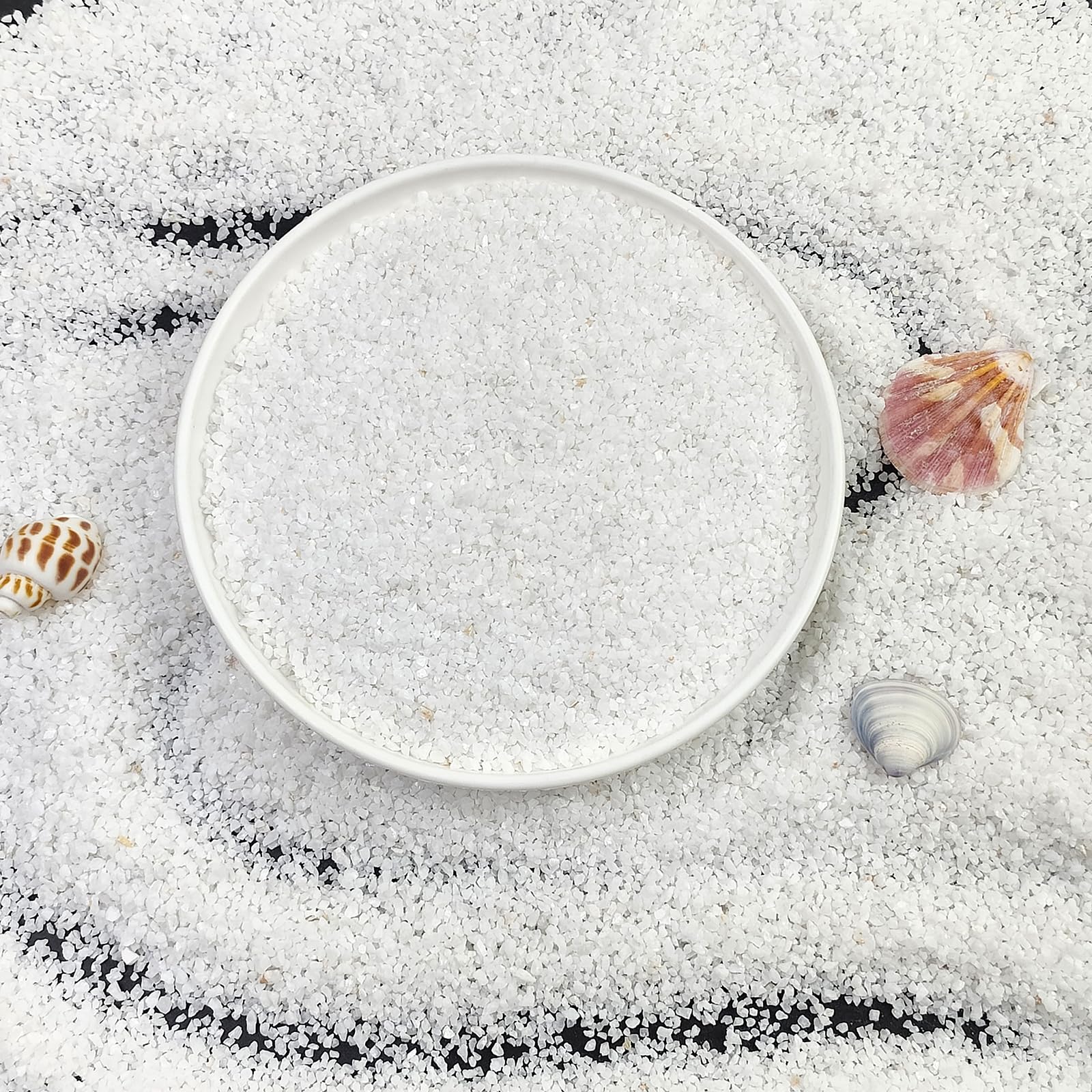 FANTIAN aquarium sand keeps substrate settled and reduces dust.