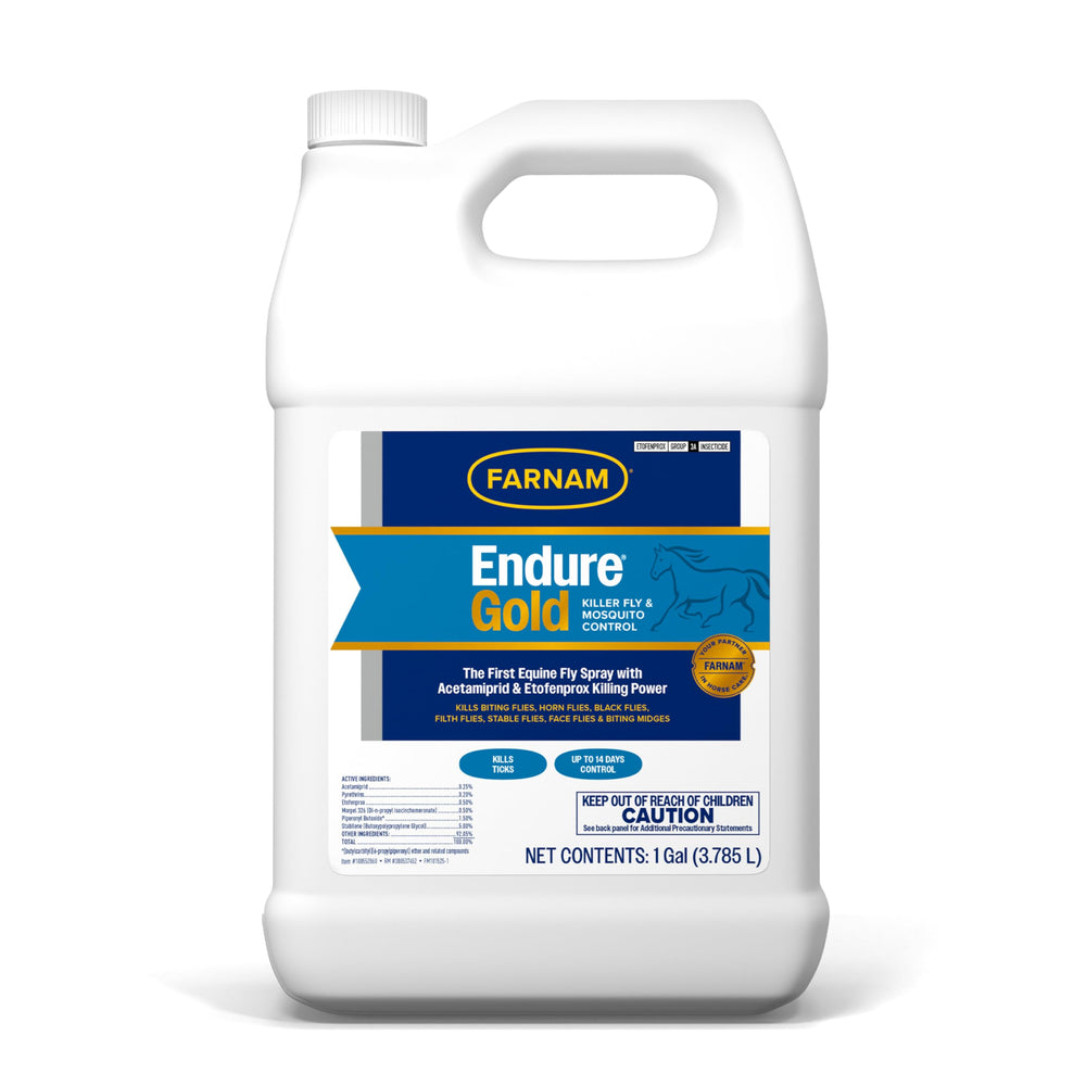 Farnam Endure Gold bottle being poured for easy application on horses.