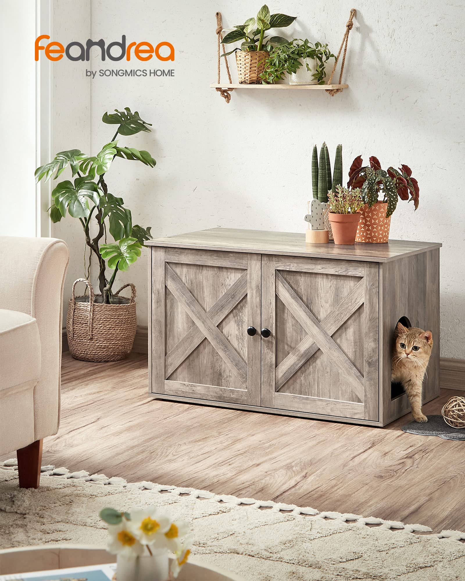 Feandrea enclosure interior shows divider for customizable space and privacy