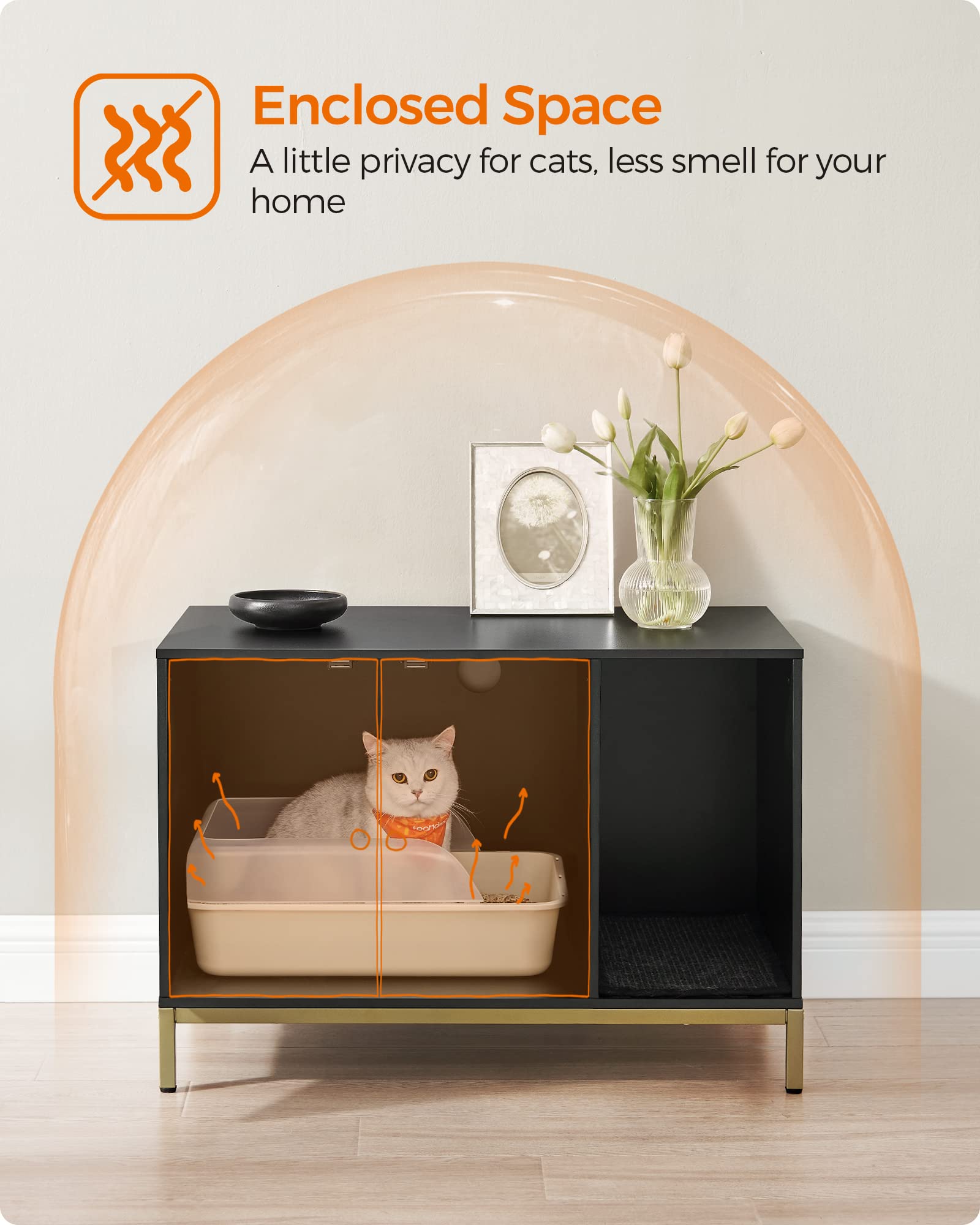 Scratch pad at entry reduces litter tracking for Feandrea enclosure