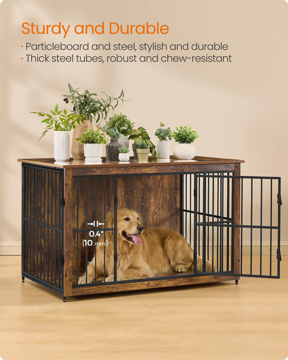Feandrea kennel's enclosed base keeps paws safe and prevents snags.