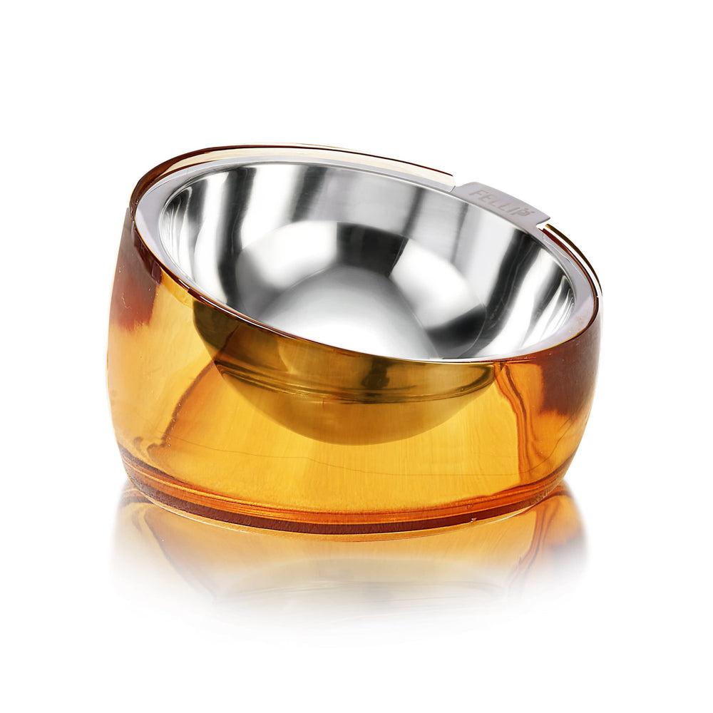 Felli Oblik raised bowl with angled overview for comfortable meals