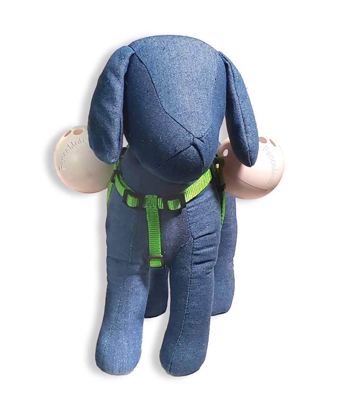 Buckle and clip details on the Fencemate harness enable quick fitting.