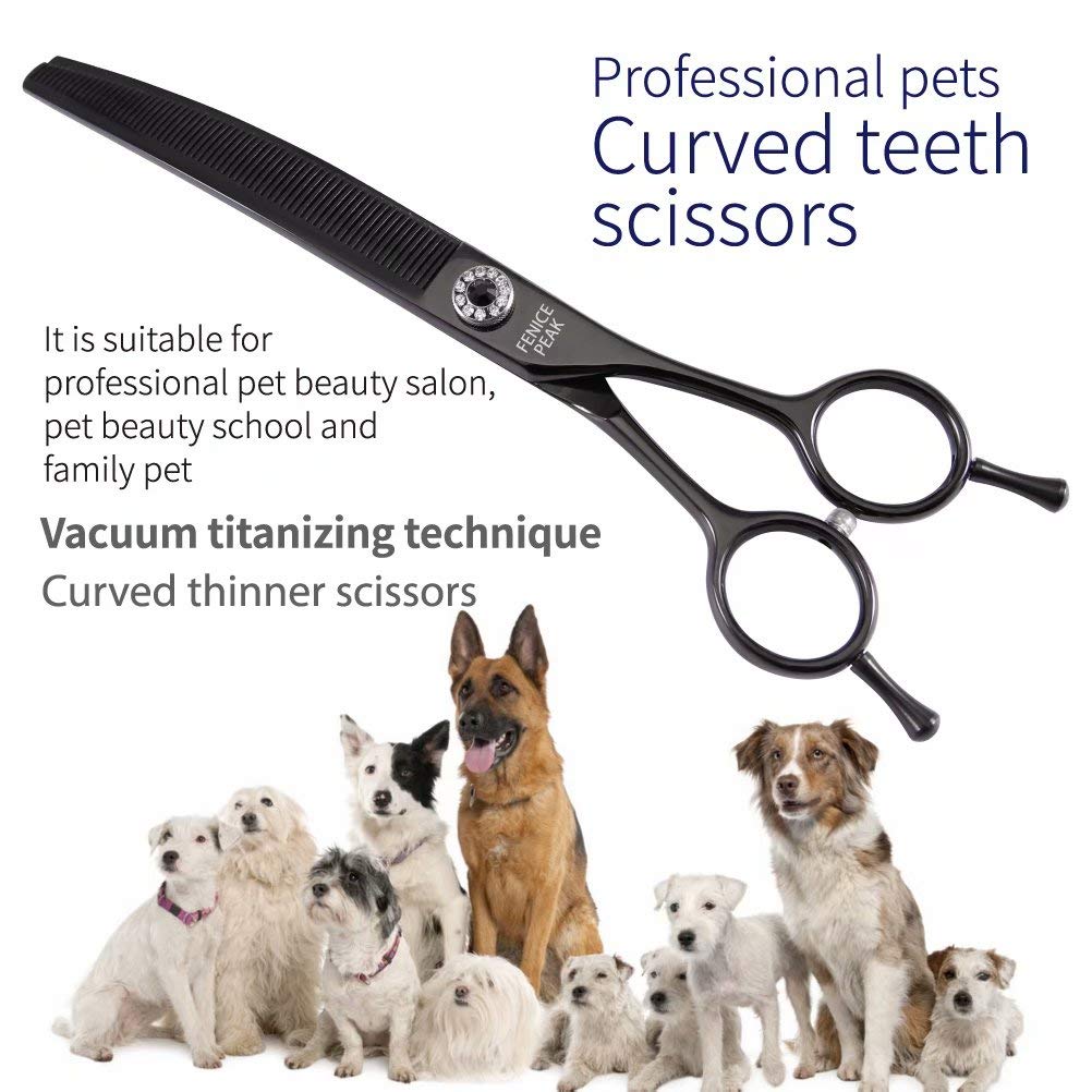 Ergonomic handles provide comfortable, smooth motion during long grooming routines.