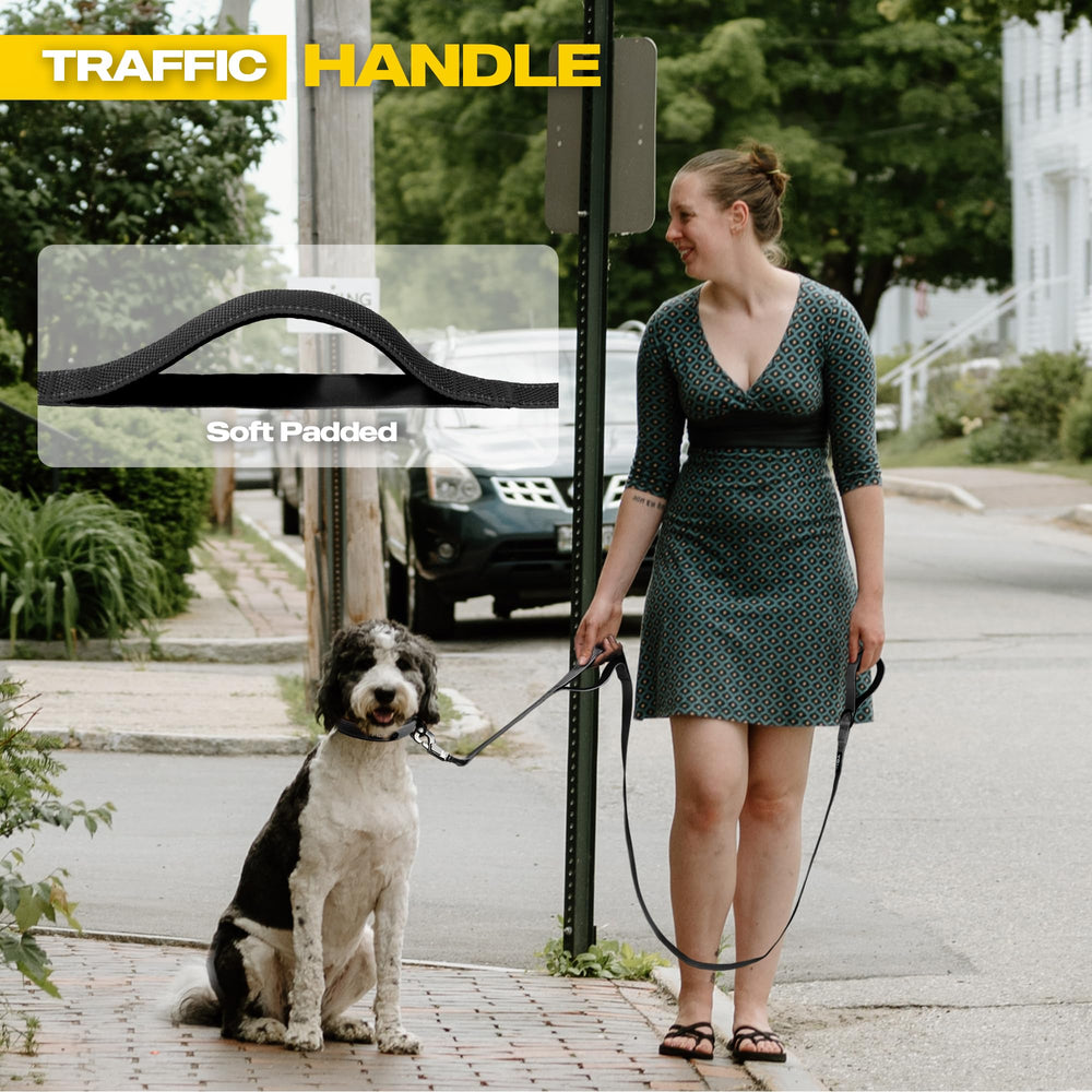 Fida reflective threads boost visibility during dawn or dusk walks.