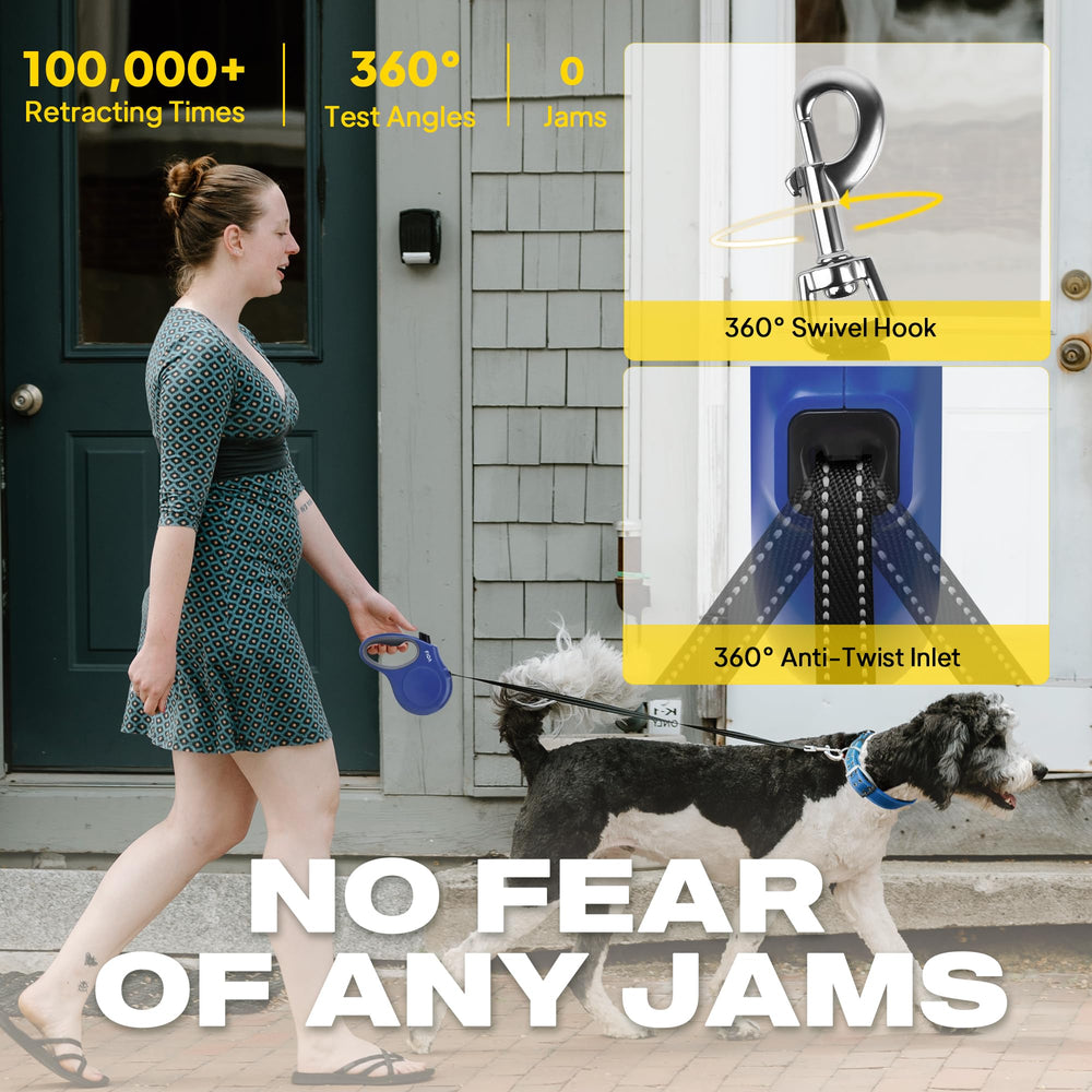 Fida leash has reflective materials for nighttime visibility.