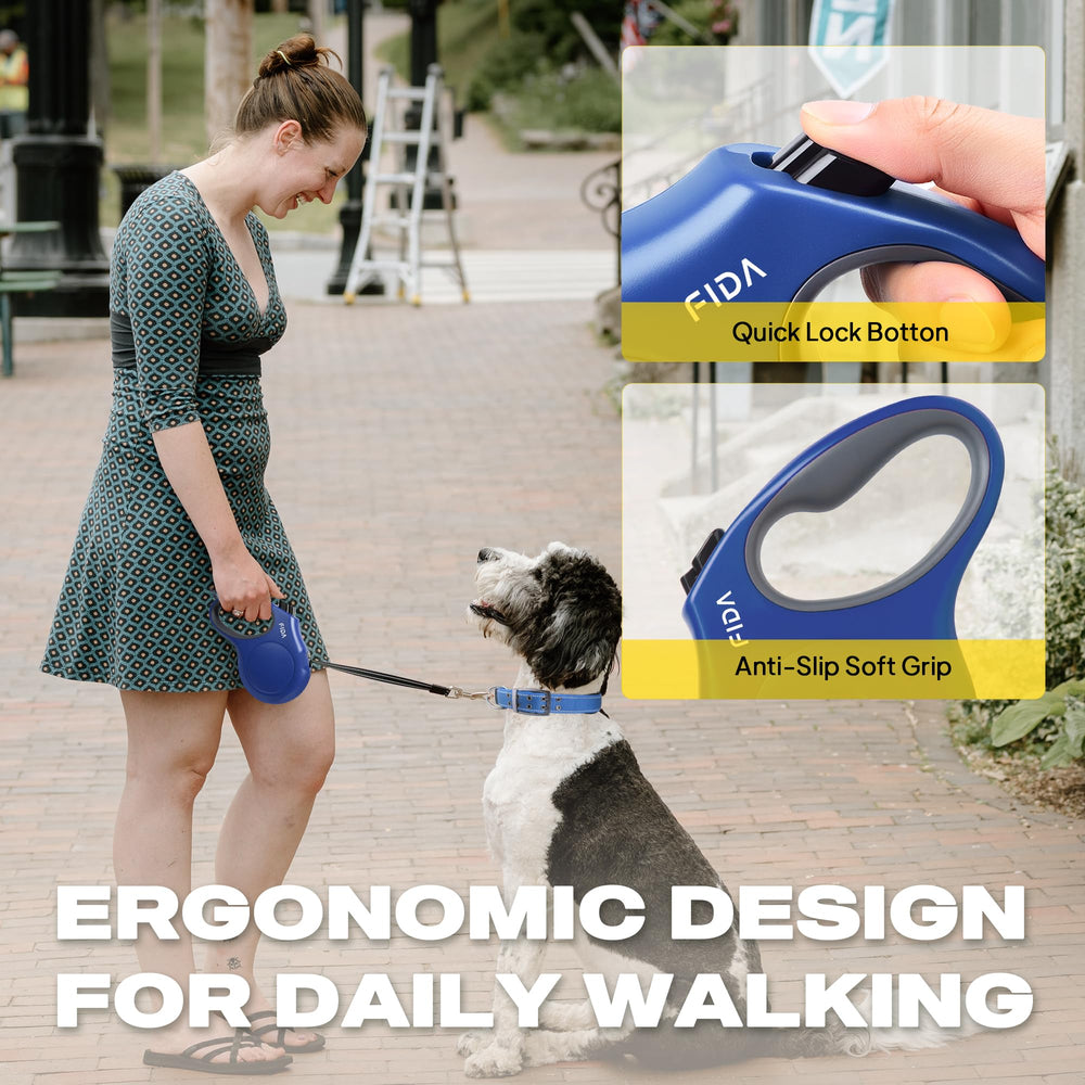 Fida rustproof swivel hook ensures reliable turns during walks.