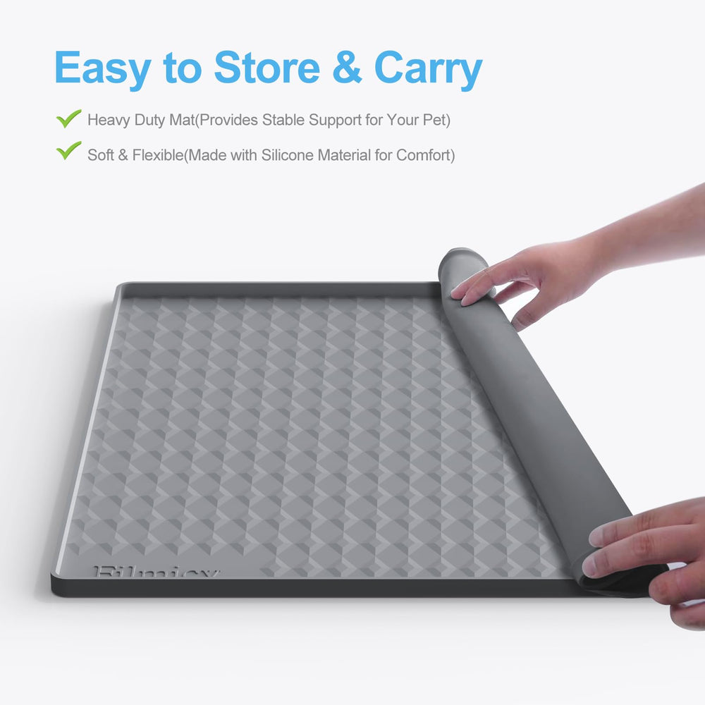 Filmicy square potty tray protects home floors during training.