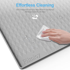Filmicy waterproof silicone pad holder is easy to wipe clean after use.