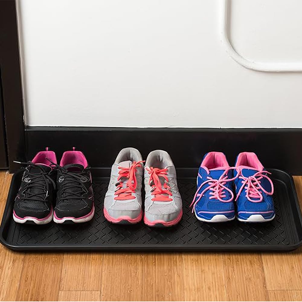 Finorder eco-friendly trays made from recycled polypropylene.