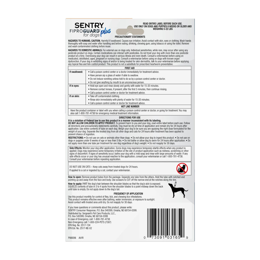 Fiproguard Plus applicator on dry skin between the shoulders of a dog