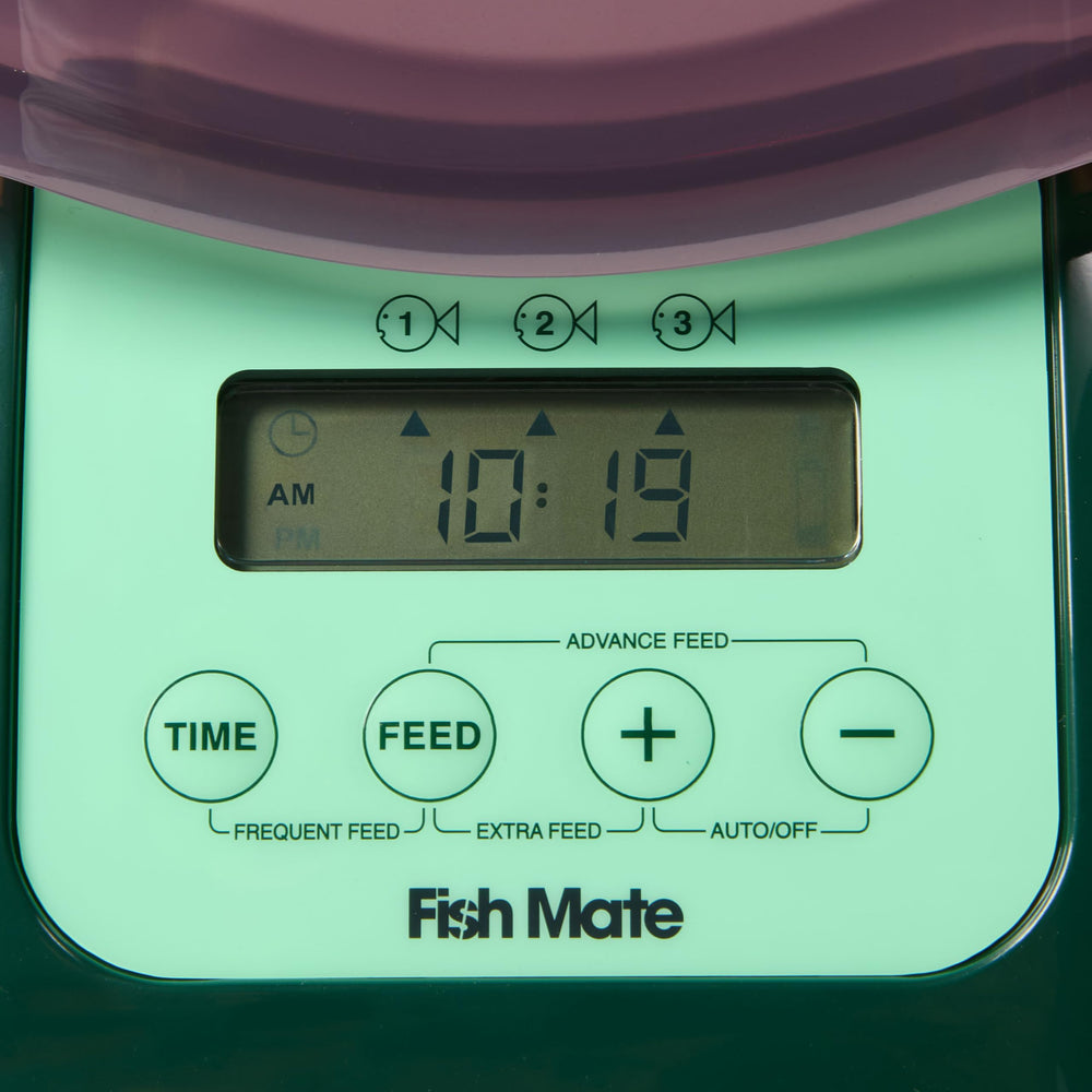 Fish Mate P7000 compact footprint fits narrow pond edges.