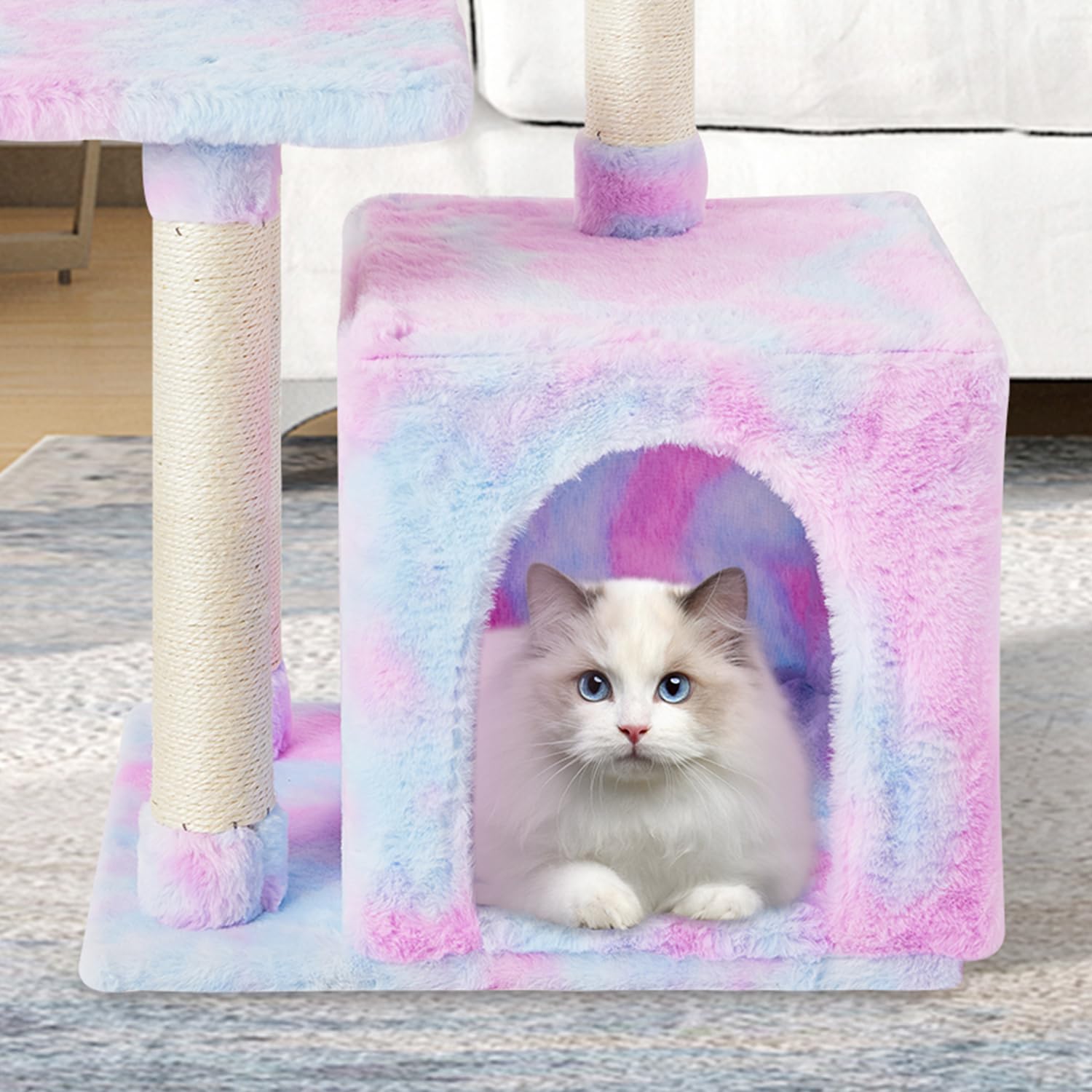 FISH&NAP jump platform encourages climbing and exploration in small spaces.