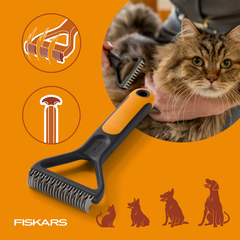 Fiskars grooming tool after washing and drying.