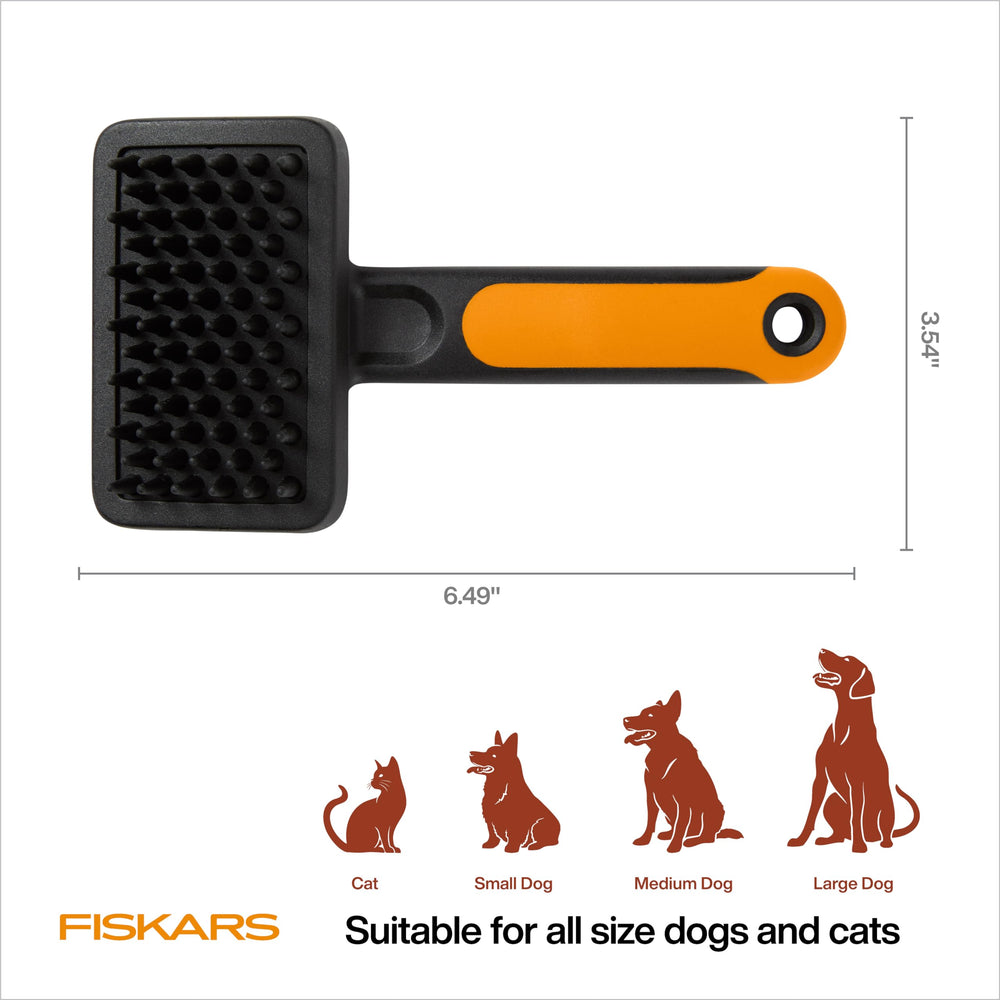Fiskars Pet Massage Brush easy-clean silicone bristles.