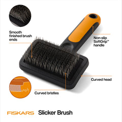 Fiskars Pet Slicker Brush curved head guiding a smooth brushing motion