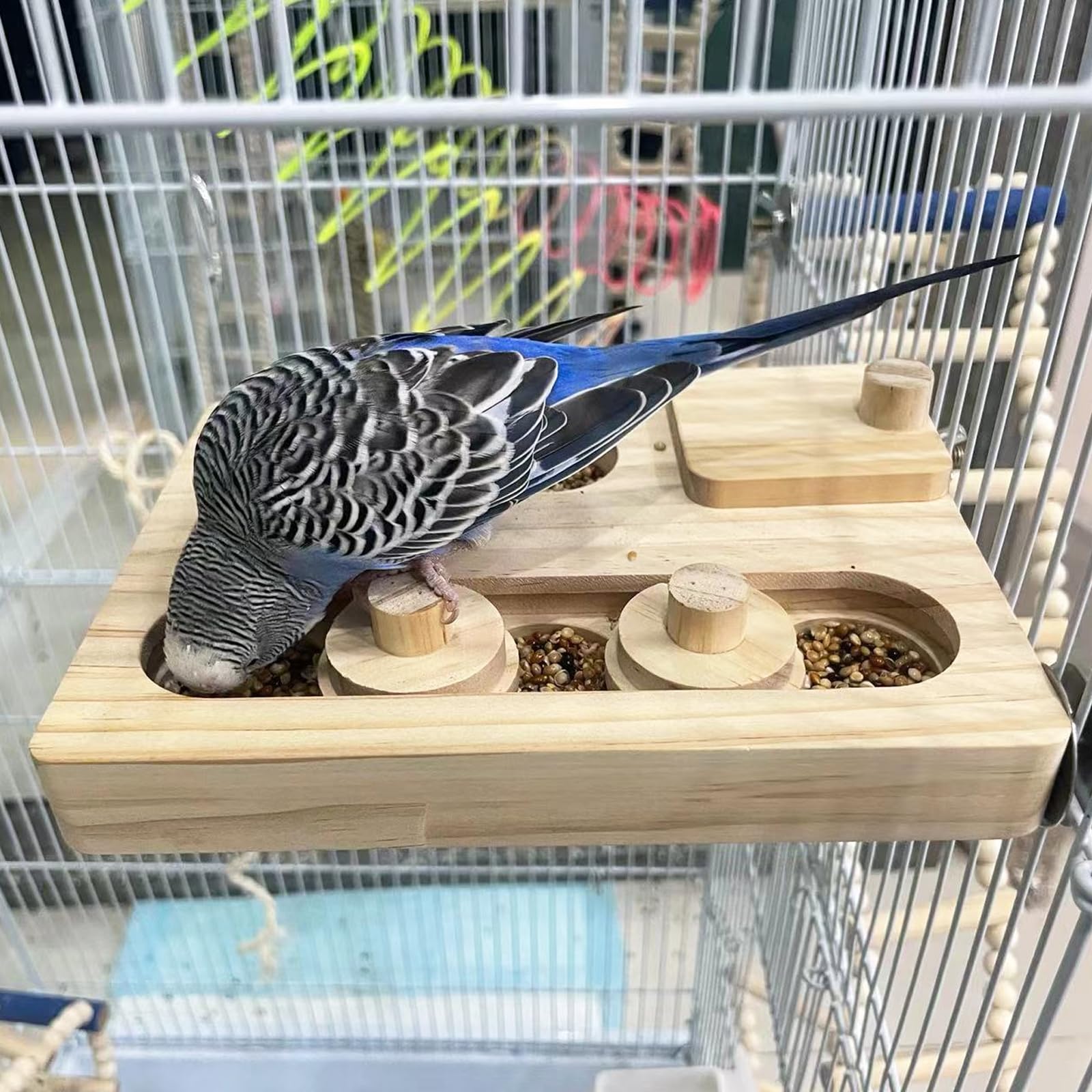 FlidRunest interactive foraging box encourages problem-solving and enrichment for your parrot