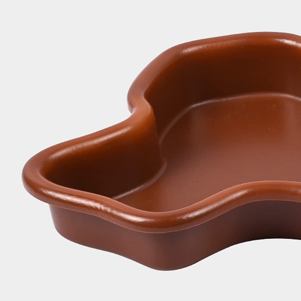 Flushbay durable plastic dish suitable for water and food.
