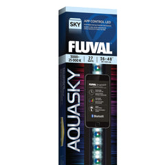 Fluval Aquasky 2.0 front view with even 120° illumination for vibrant colors.