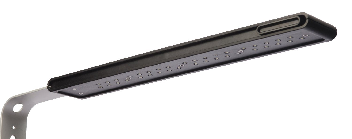Fluval SPEC pump delivers 55 to 80 GPH for steady circulation