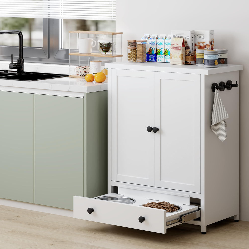 Fmlud cabinet with adjustable shelves adapts to item sizes