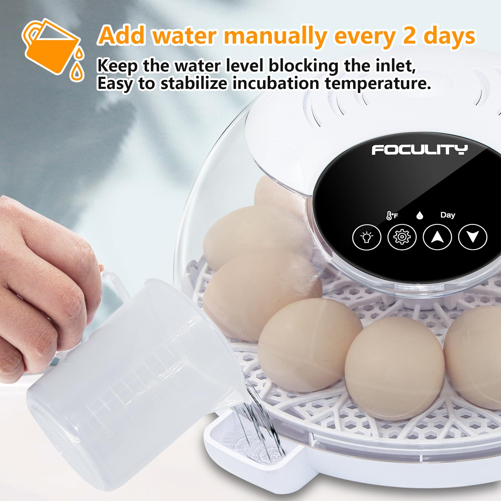 FOCULITY humidity system maintains steady moisture levels during incubation.