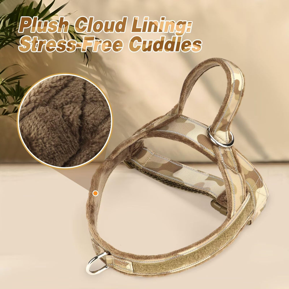 Forestpaw wide-handle design for safe, controlled walks.