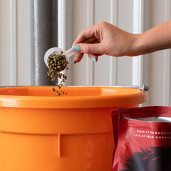 Alfalfa-wheat base pellets demonstrate daily palatability for horses.