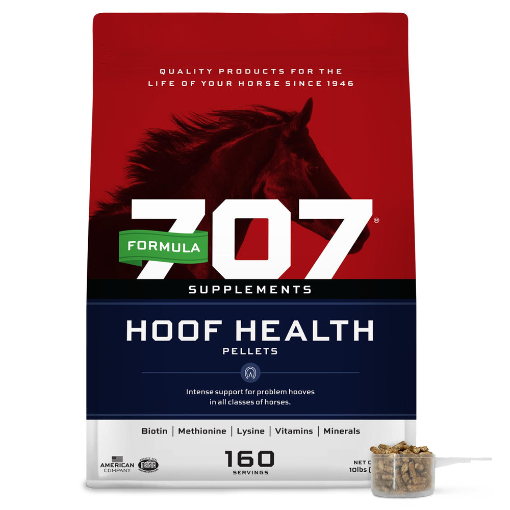 Formula 707 Hoof Health pellets in bag promote hoof growth.