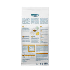 Forza10 dog food featuring wild-caught anchovies highlights skin and coat benefits.