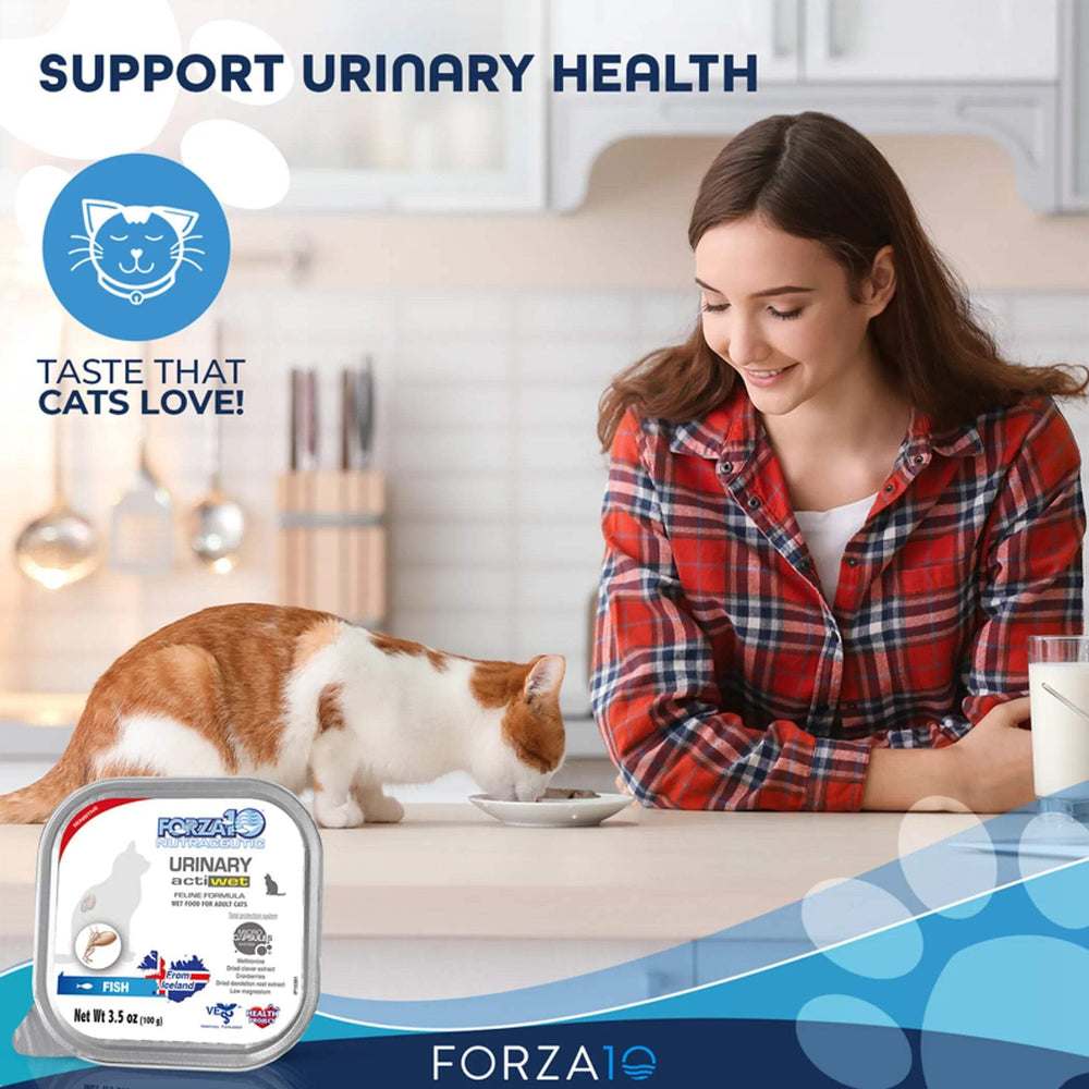 Forza10 cranberry and dandelion blend supports urinary health and digestion.