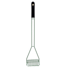 Four Paws Wee-Wee pooper scooper for grass with quick cleanup.