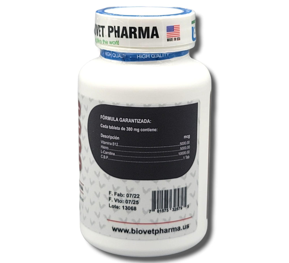Foxcup Super B12 Iron label closeup highlights key poultry supplement benefits.