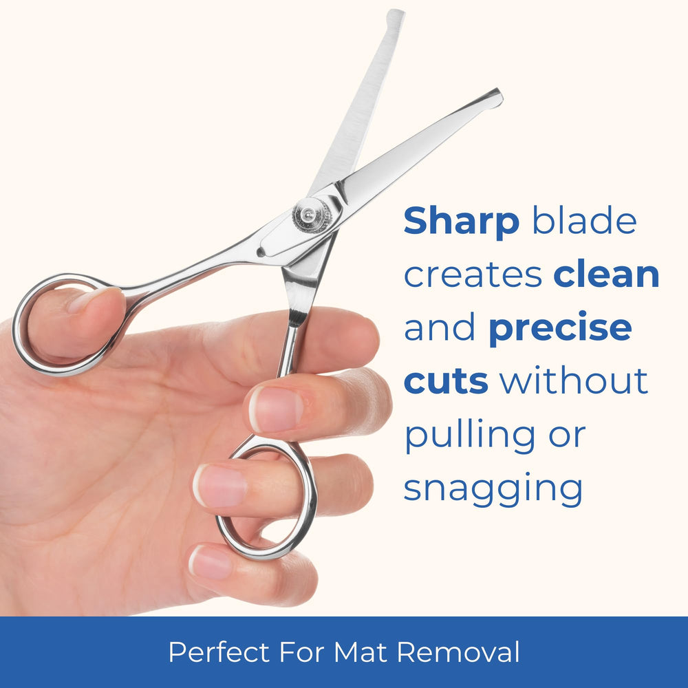 Freshly Bailey lightweight handle design for comfortable grooming sessions.