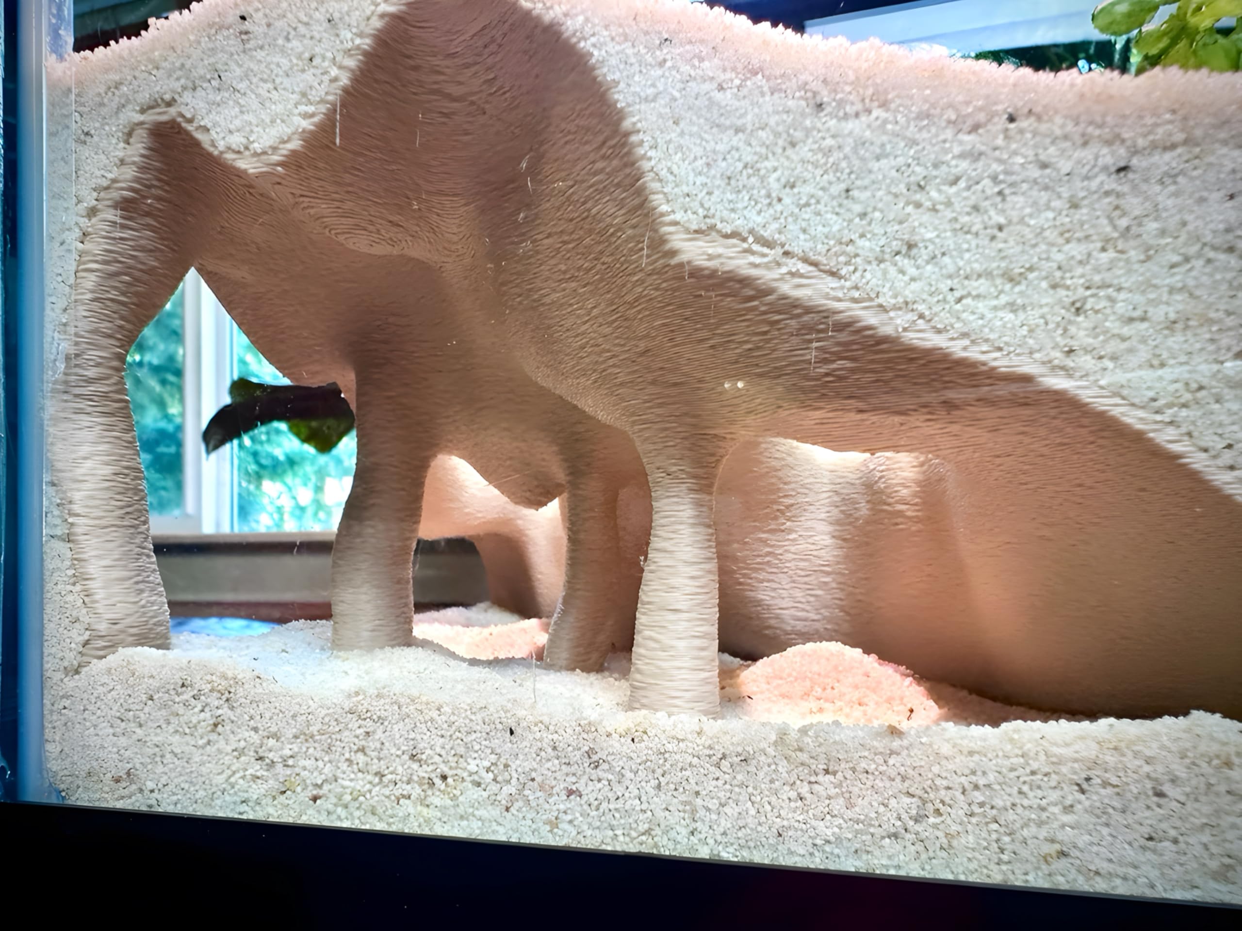 FROSTO space saving corner fit design maximizes tank usable area