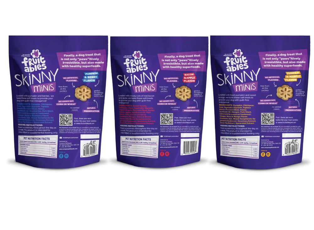 Fruitables Skinny Minis Pumpkin Berry treat with fruity aroma for small dogs.