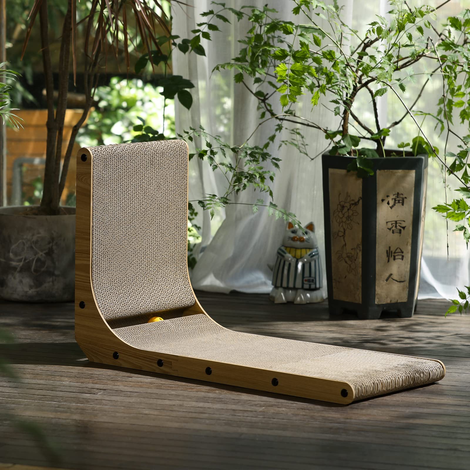 FUKUMARU cat scratcher blends with home decor while protecting furniture.
