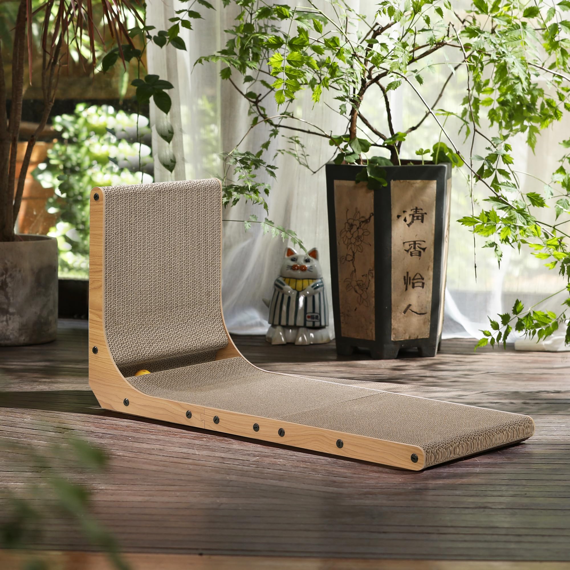 FUKUMARU Cat Scratcher Lounge Bed Mode, doubles as a cozy resting spot.