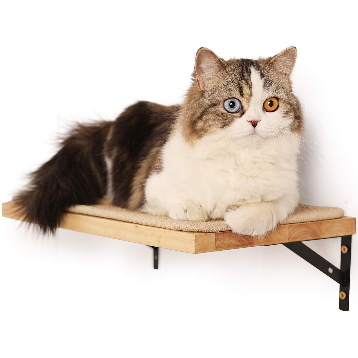 FUKUMARU cat wall shelves assembly view shows easy mounting for space-saving cat furniture.