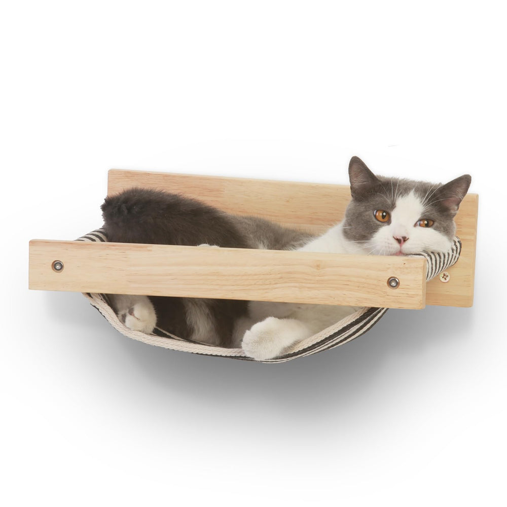 FUKUMARU hammock wall bed assembly demonstrates secure mounting for cozy cat lounging