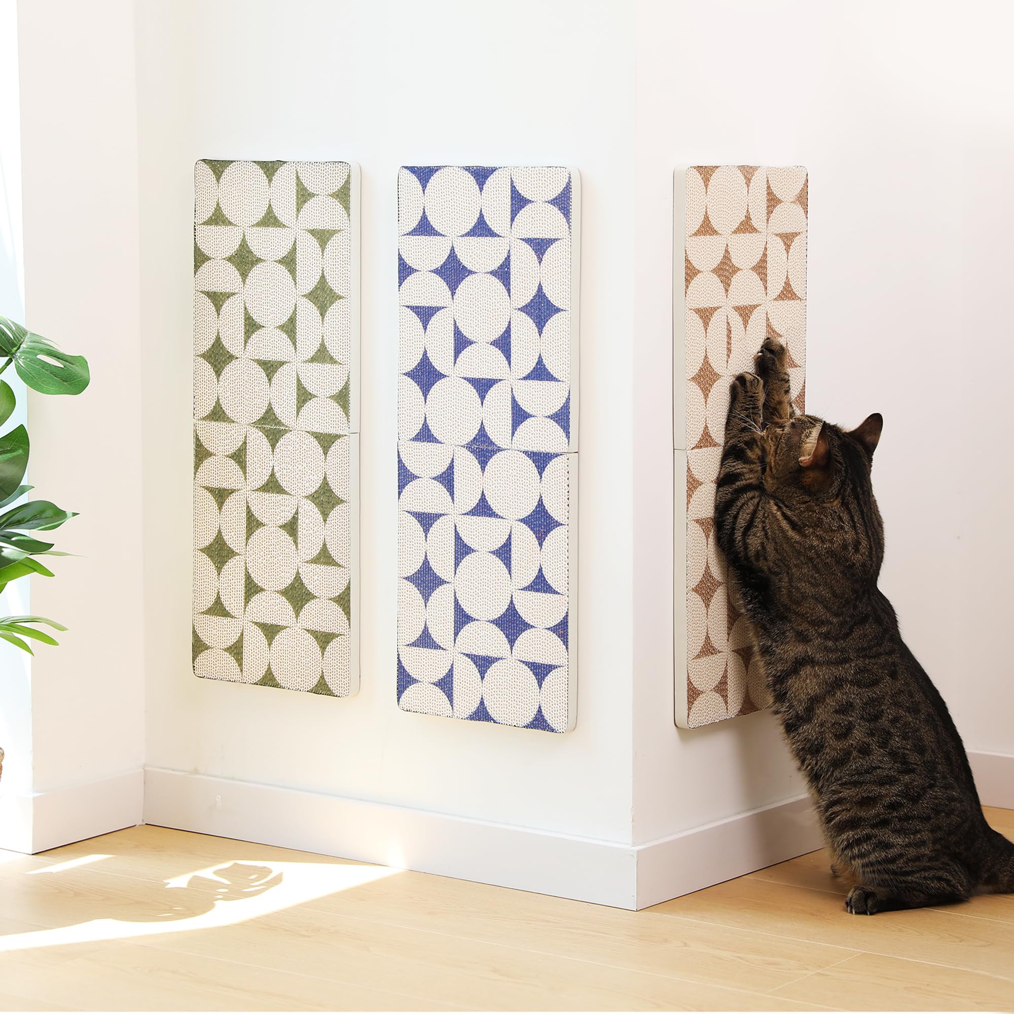 FUKUMARU wall-mounted scratcher with 23.6-inch surface for extended scratching
