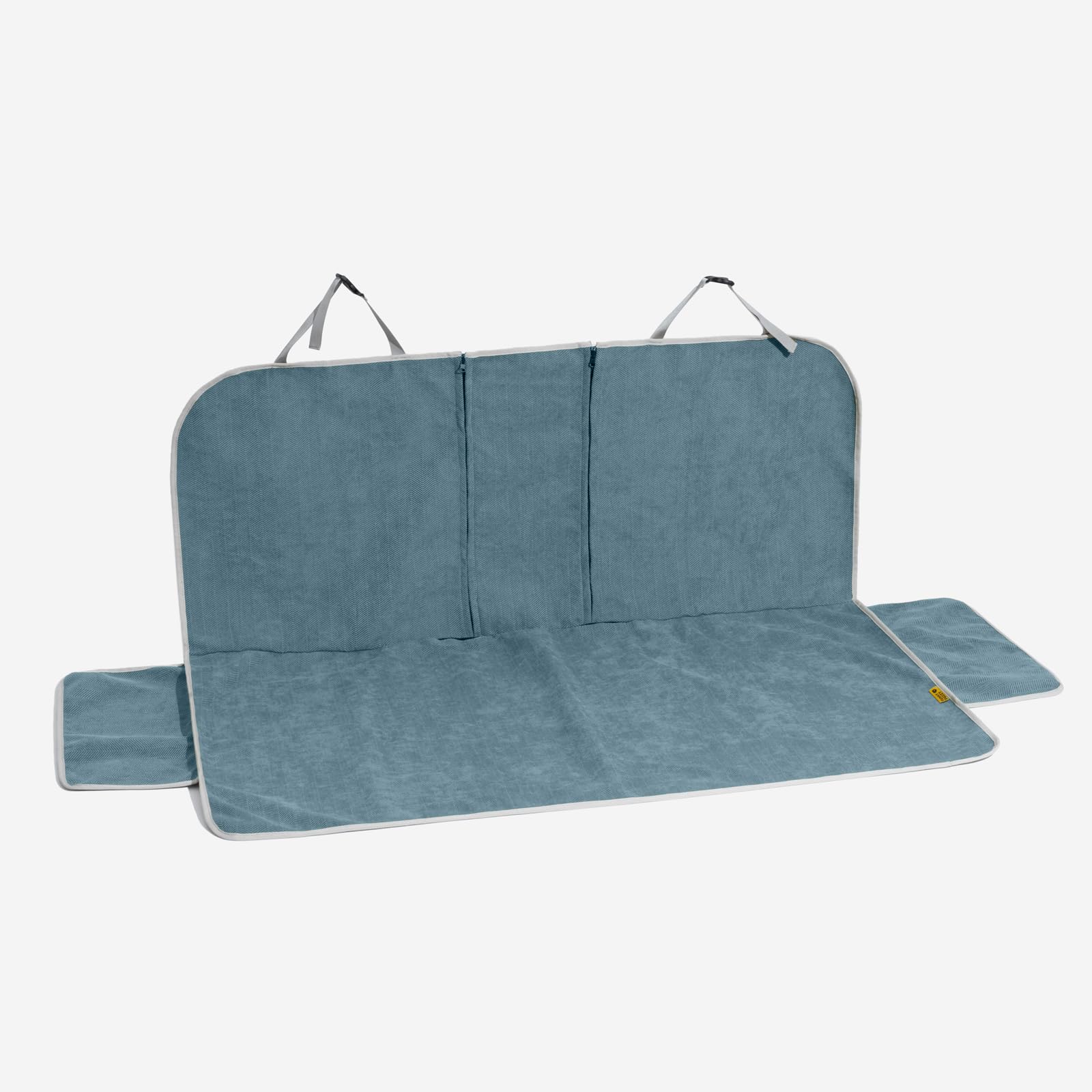 FUNNY FUZZY blue color design complements interior while protecting seats.