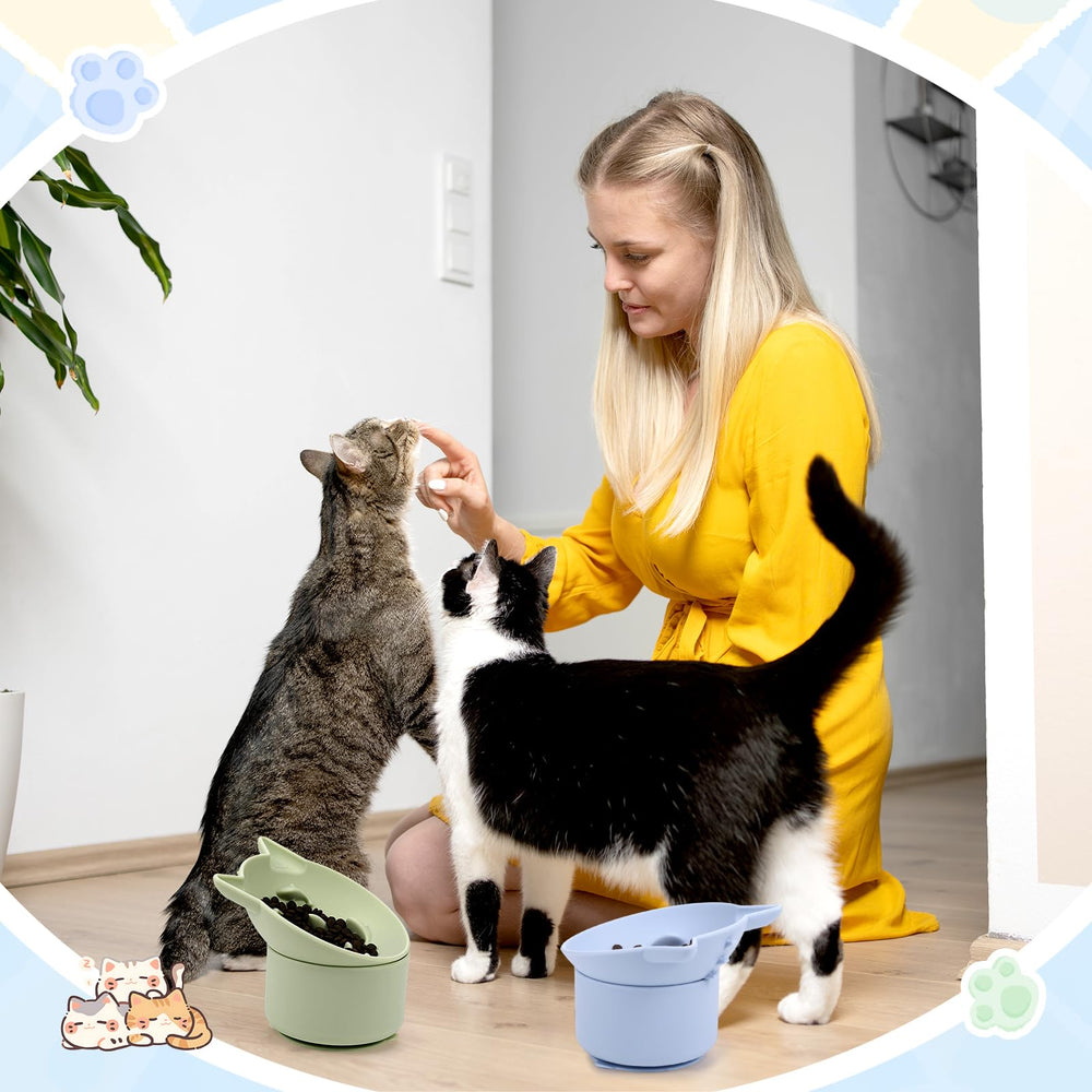 Funnymoom 3.8 inch diameter bowl fits cats and small pets during meals.