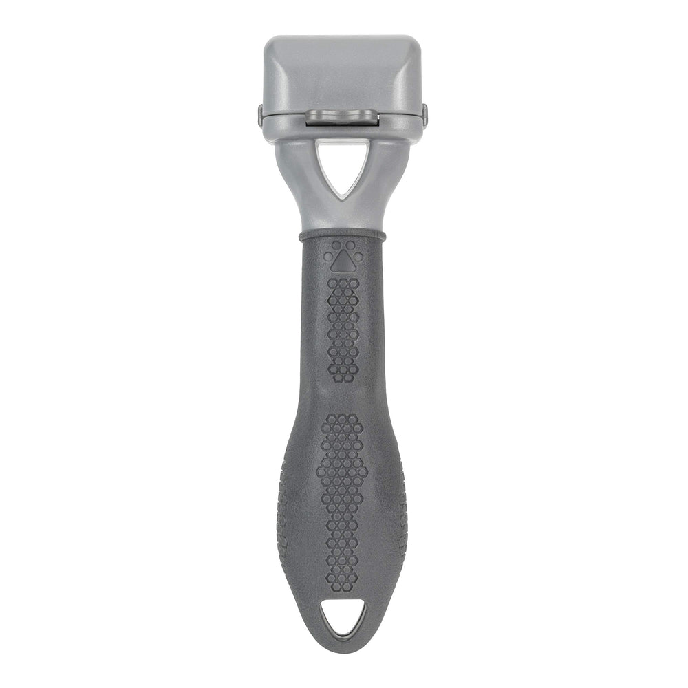 All life stages friendly dematting tool for varied coat types