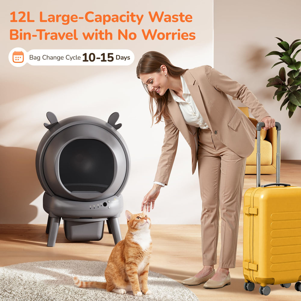 Furrykiddy 65L globe entrance enables easy cat access.