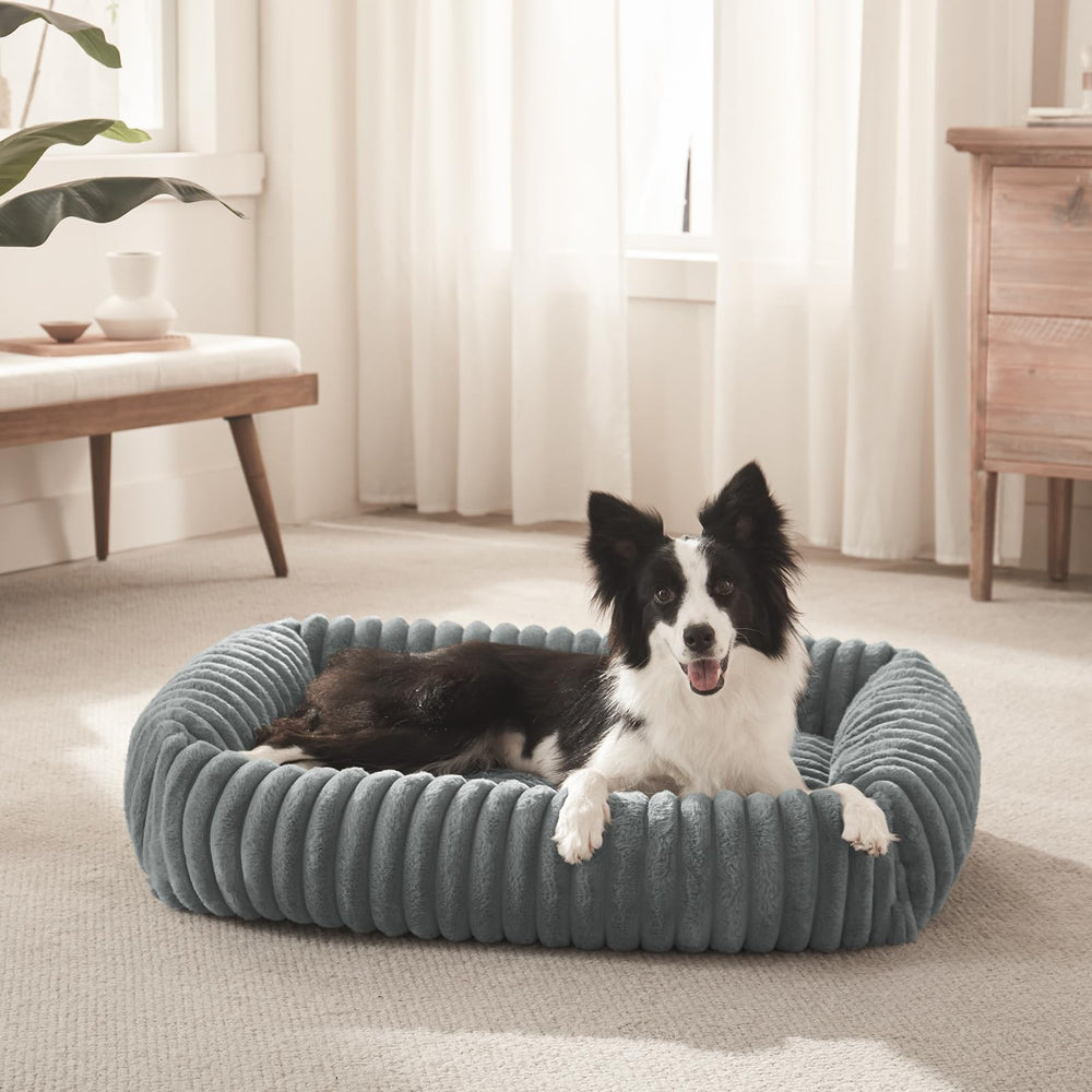FURTIME anti-slip-bottom-dog-bed: stays secure on any floor